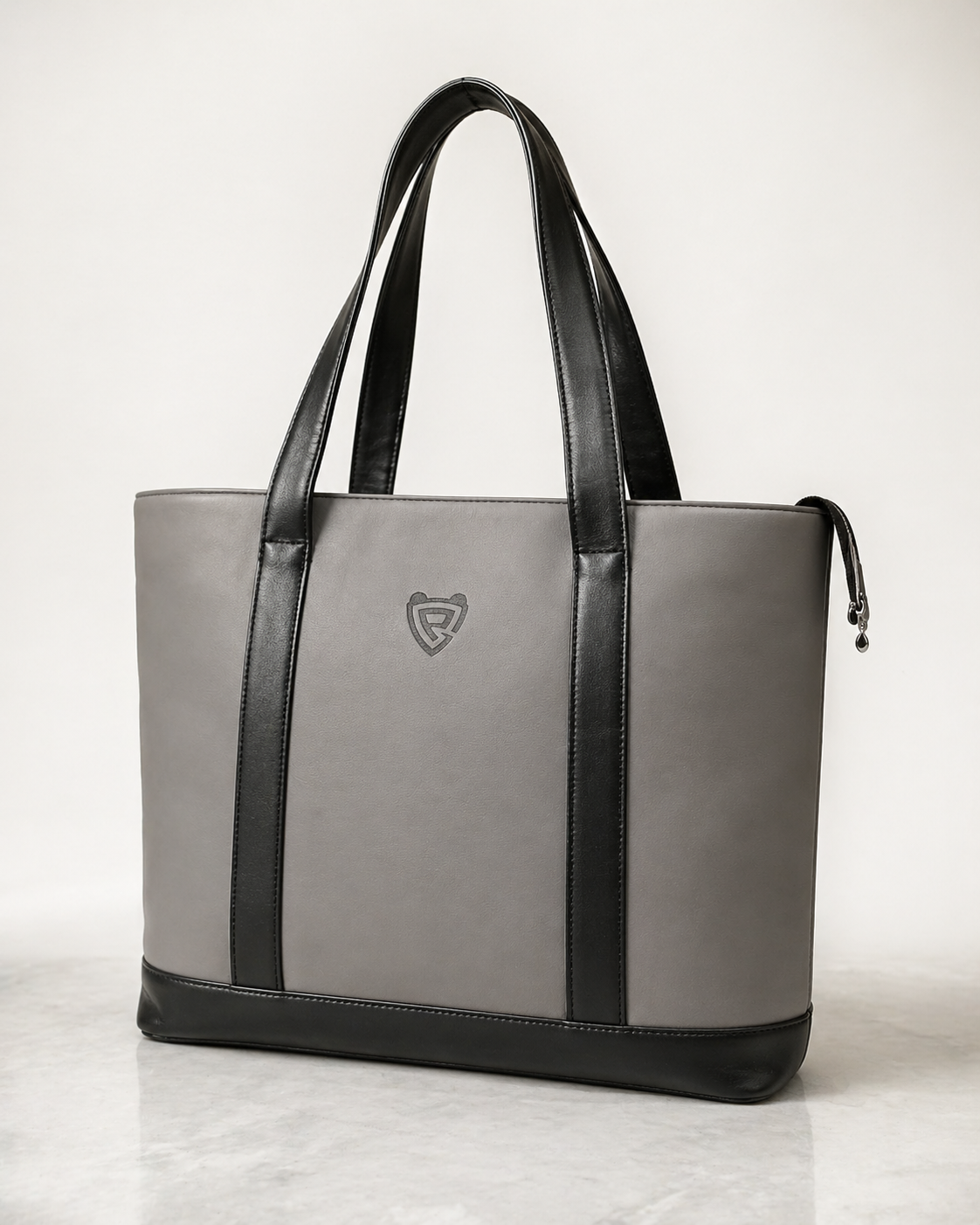 THE CLASSIC GRAY TOTE