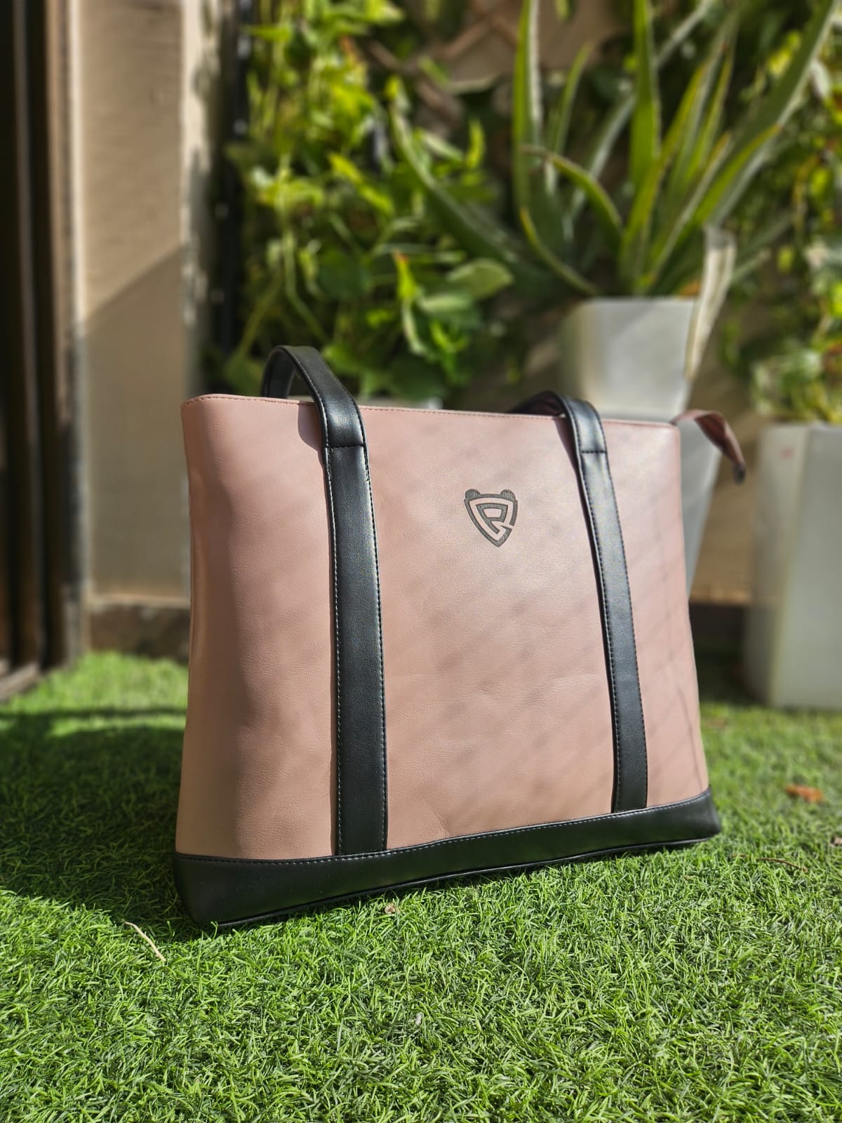 THE BLUSH PINK TOTE